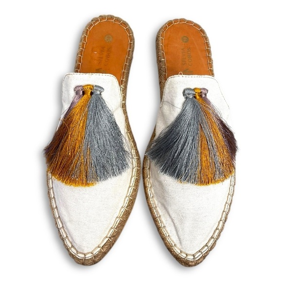 Silvia Cobos White Canvas Tasseled Slip on Sunrise Mules Sz 10 NEW - Picture 2 of 9